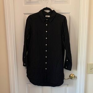 Women's Black Longline Button-Down Shirt